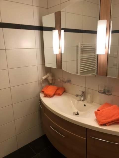 Tobadill Apartments Bagian luar foto